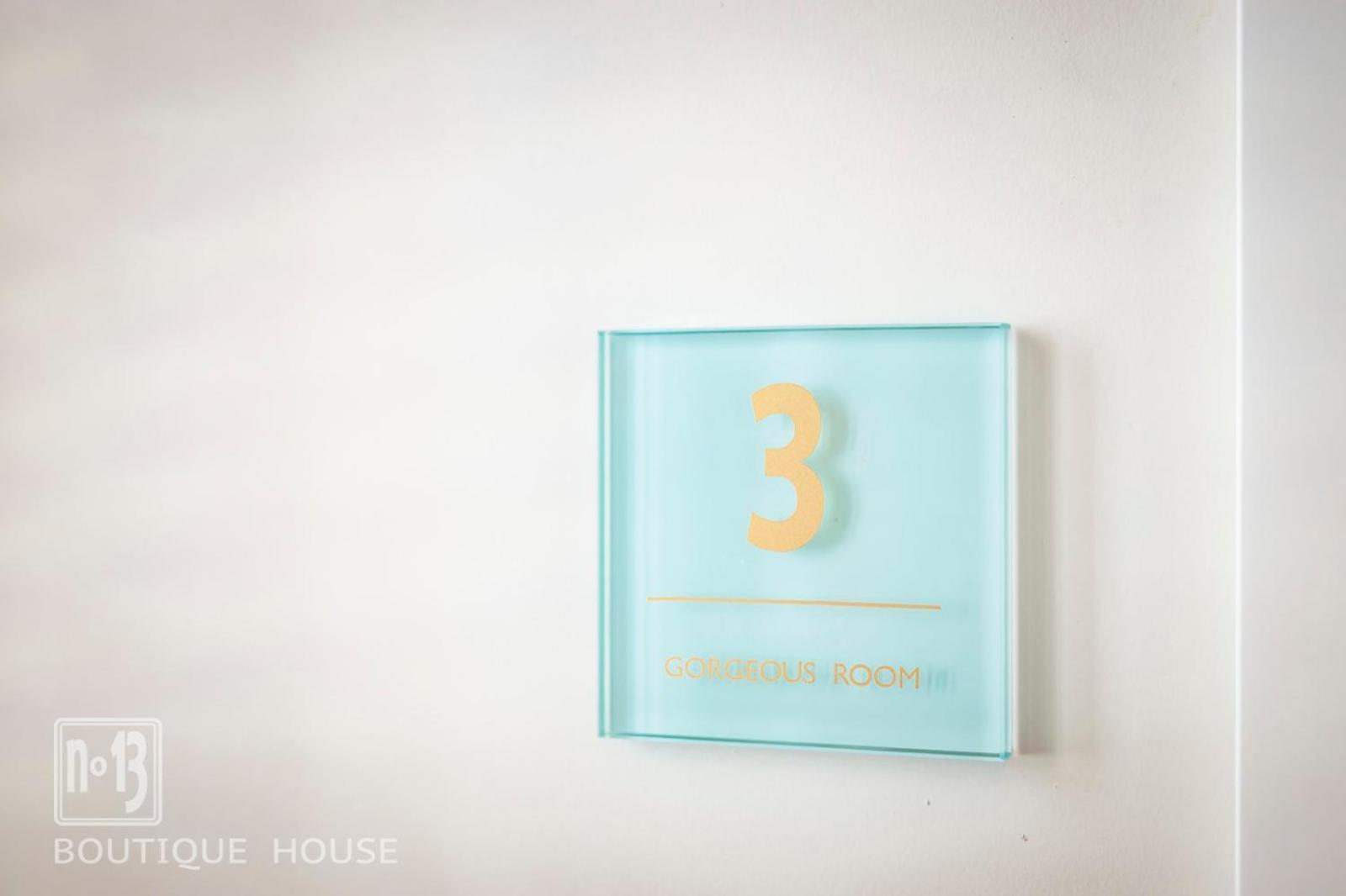 Hotel No13 Boutique House Burgas City Pokoj fotografie