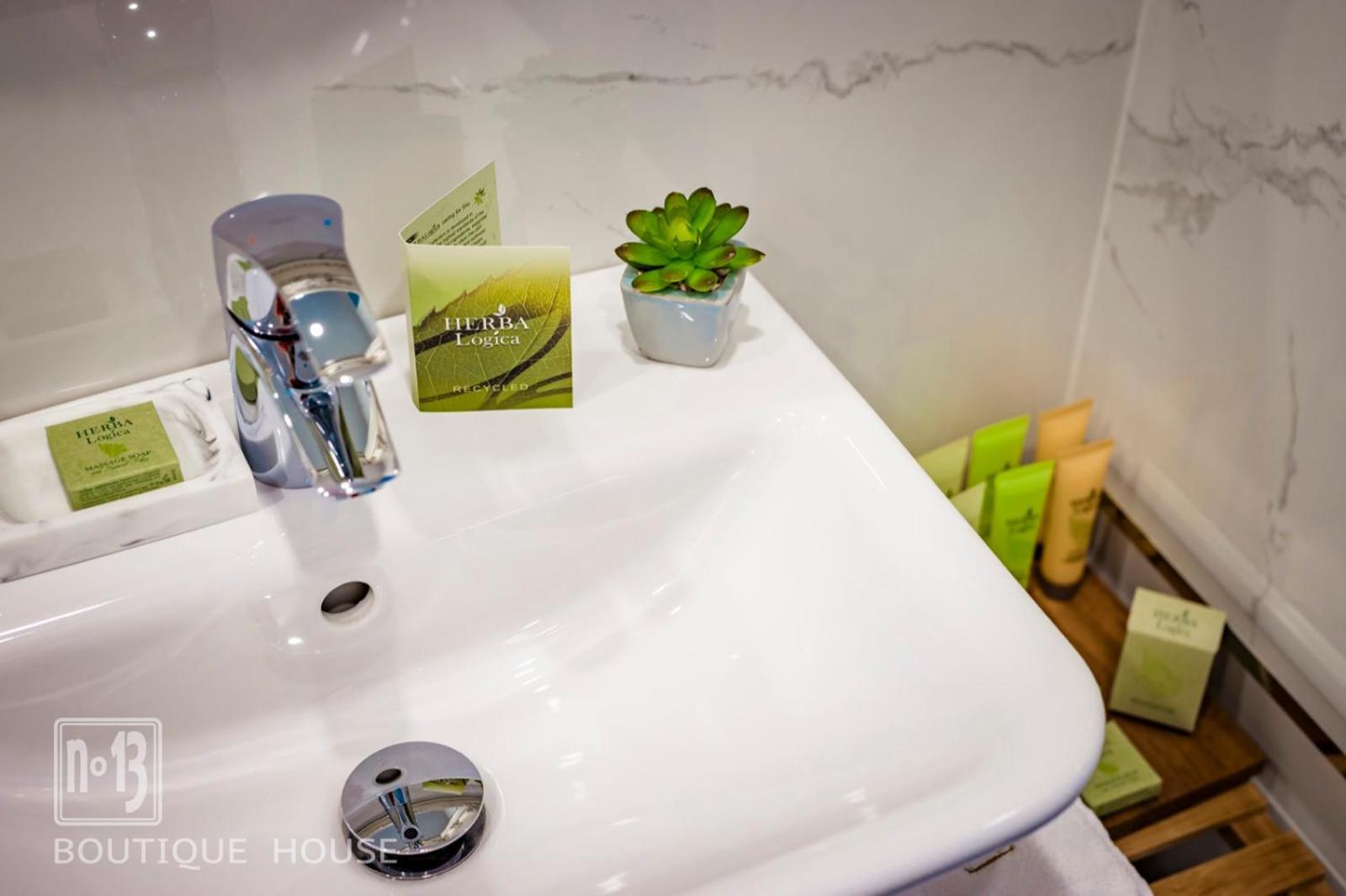 Hotel No13 Boutique House Burgas City Pokoj fotografie