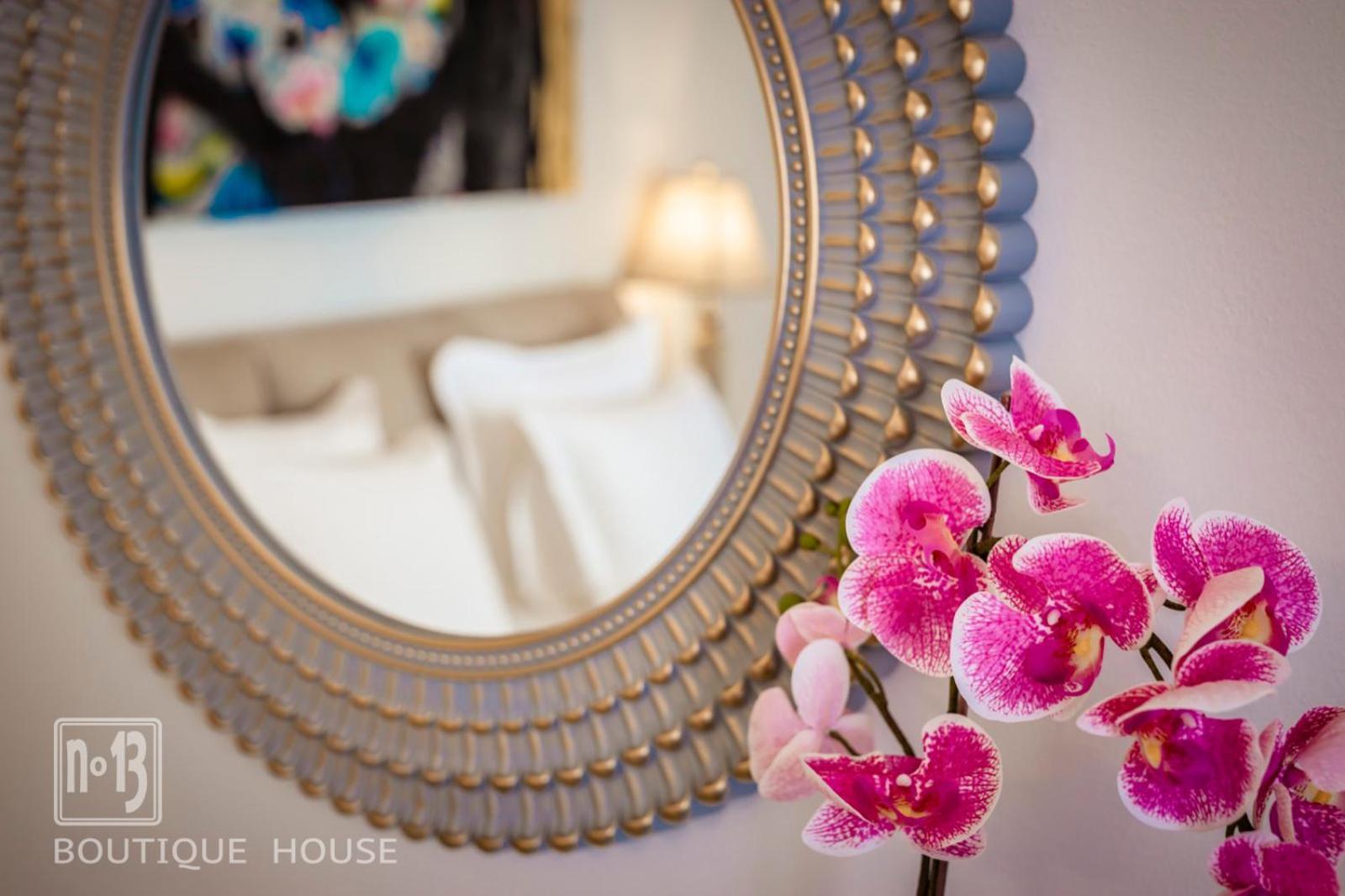 Hotel No13 Boutique House Burgas City Pokoj fotografie